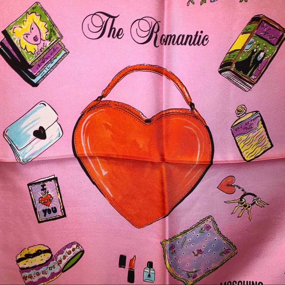NWT authentic MOSCHINO Four Types of Women SILK SCARF bubble gum pink - Picture 12 of 12